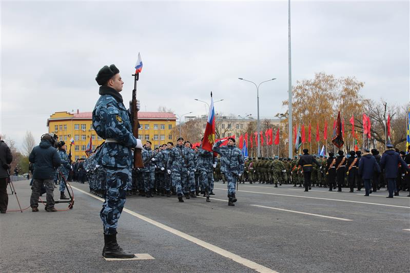 В Самаре сотрудники Росгвардии приняли участие в Параде Памяти