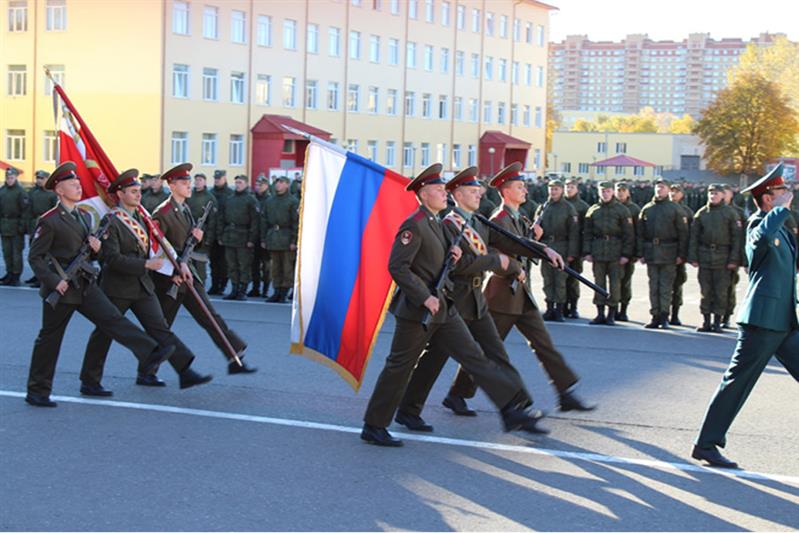 Военнослужащие-срочники остаются в Росгвардии служить по контракту