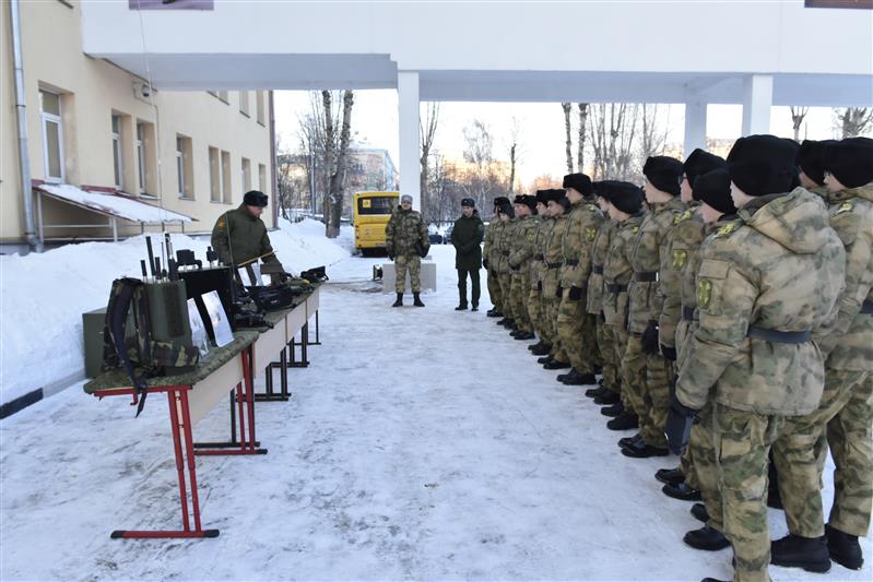 В Московском президентском кадетском училище имени М.А. Шолохова Росгвардии проведено чествование военных инженеров 
