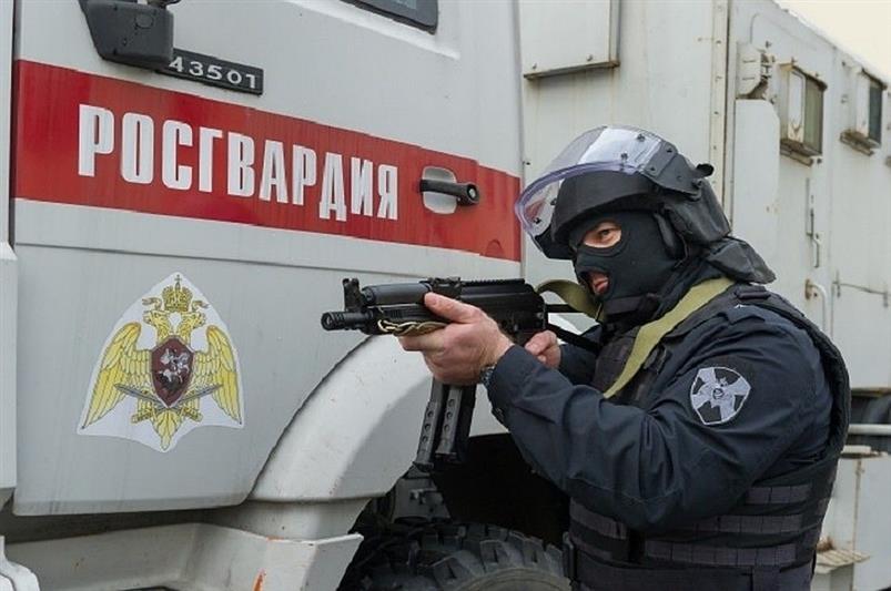 Архангельский ОМОН оказал содействие полицейским в задержании подозреваемого в совершении тяжкого преступления