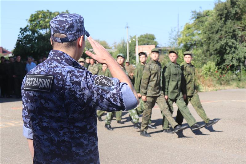 Сотрудники Росгвардии выступили судьями на слете военно-патриотических клубов и объединений Краснодарского края 