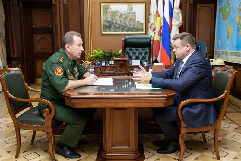 Главнокомандующий генерал армии Виктор Золотов и губернатор Рязанской области Николай Любимов рассмотрели вопросы патриотического и духовно-нравственного воспитания молодежи 