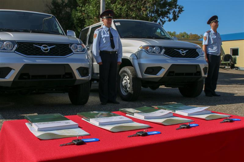Автопарк Управления Росгвардии по Ставропольскому краю пополнился новым  служебным транспортом