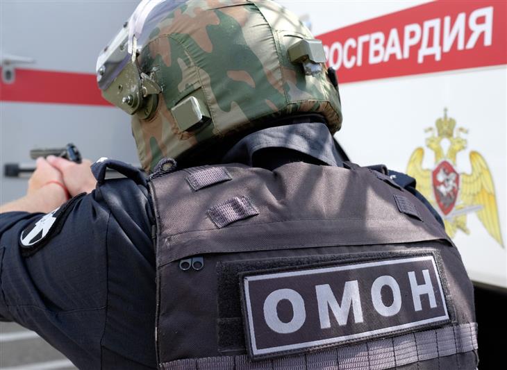 При содействии архангельского ОМОН задержаны лица, подозреваемые в мошенничестве