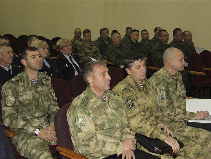 Командующий Сибирским округом войск национальной гвардии проинспектировал Управление Росгвардии по Алтайскому краю