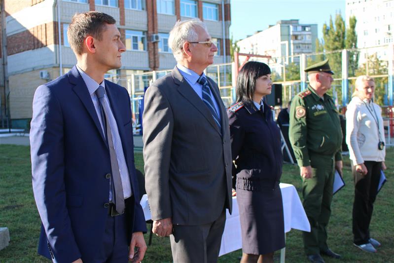 В Ставрополе стартовала легкоатлетическая эстафета памяти полковника Владимира Мезенцева (фото, видео)