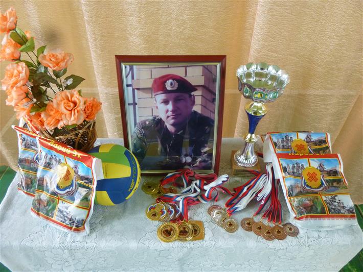 В Марий Эл прошли мероприятия, посвящённые памяти погибшего офицера республиканского СОБР Александра Данилова 