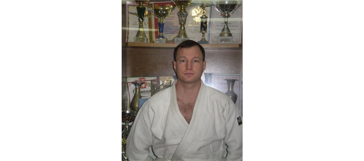 В Марий Эл прошли мероприятия, посвящённые памяти погибшего офицера республиканского СОБР Александра Данилова 