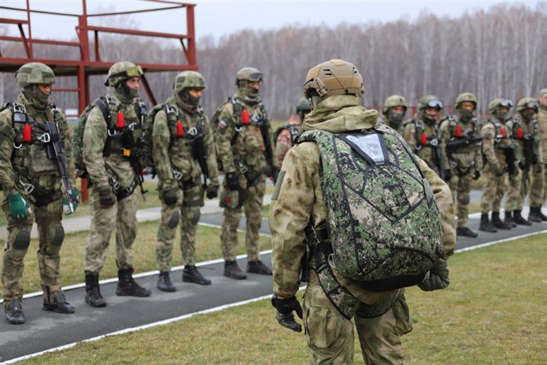 Военнослужащие Росгвардии и Народной вооружённой полиции Китая успешно выполнили задачи в ходе проведения учебной специальной операции (видео)