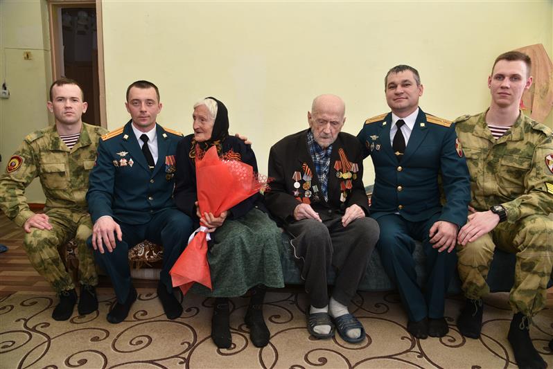 Курсанты петербургского военного института Росгвардии прошли стажировку в Чеченской Республике