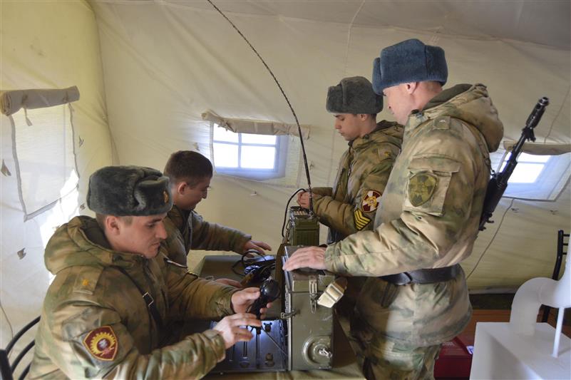Курсанты петербургского военного института Росгвардии прошли стажировку в Чеченской Республике