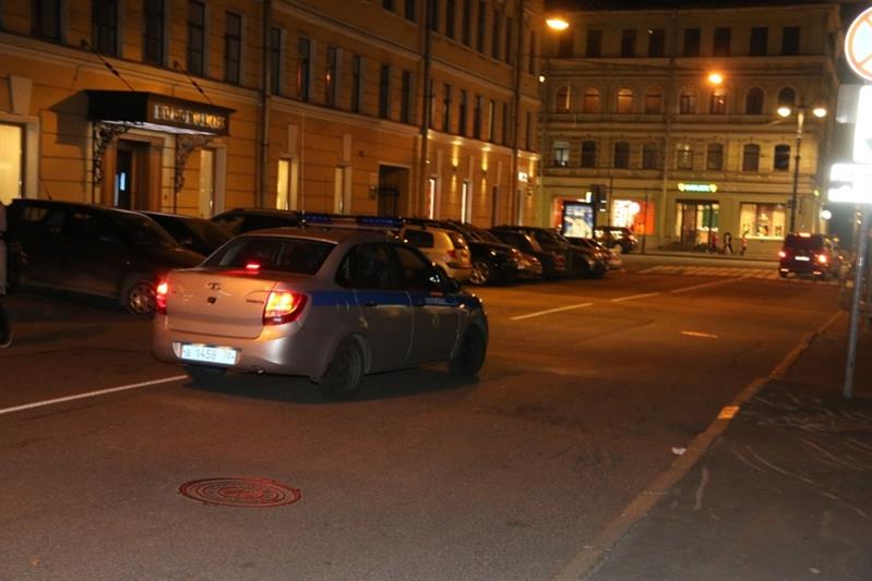 В Санкт-Петербурге росгвардейцы задержали подозреваемых в разбоях