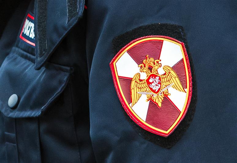 В Новосибирске сотрудники вневедомственной охраны Росгвардии предотвратили угон автомобиля