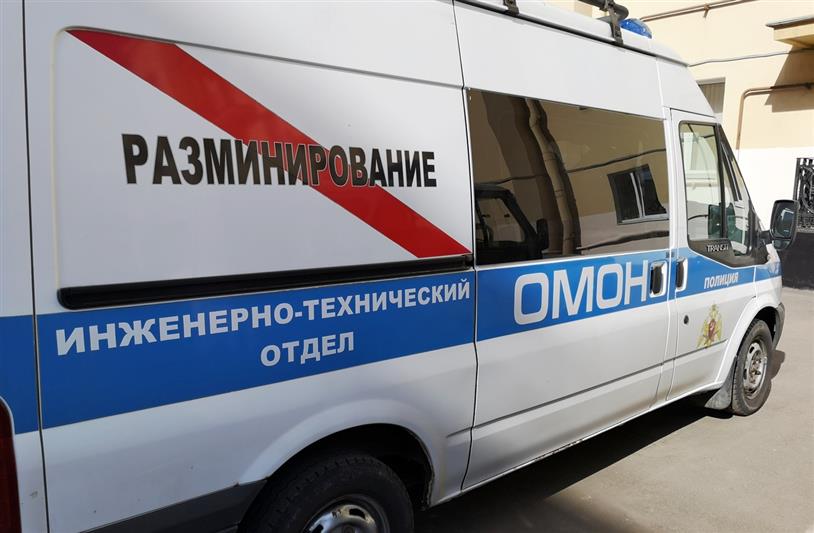 В Ленинградской области взрывотехники ОМОН обследовали подозрительный предмет