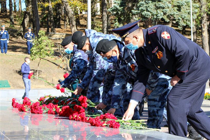 В Северо-Кавказском округе Росгвардии прошли торжественные мероприятия, посвященные годовщине Битвы за Кавказ