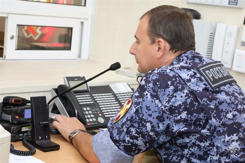В Волгоградской области росгвардейцы пресекли попытку проникновения на охраняемый объект