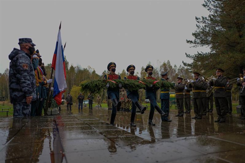 Делегация Центрального округа Росгвардии приняла участие в традиционной поездке на Ельнинскую землю