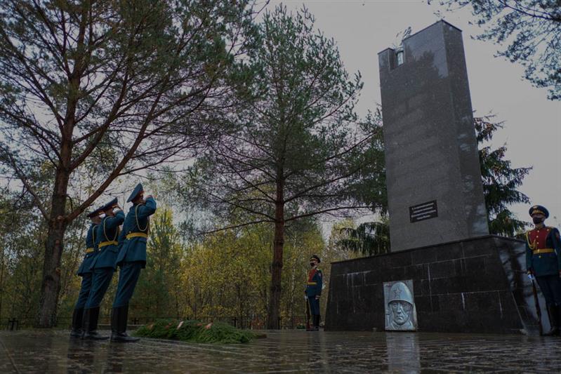 Делегация Центрального округа Росгвардии приняла участие в традиционной поездке на Ельнинскую землю