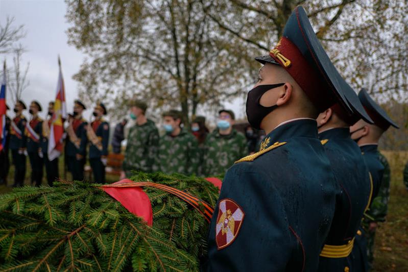 Делегация Центрального округа Росгвардии приняла участие в традиционной поездке на Ельнинскую землю