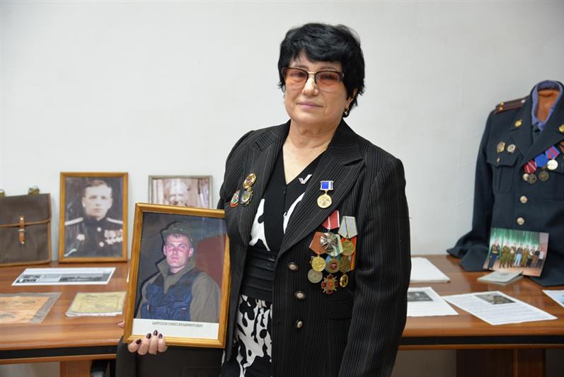 Росгвардия поздравила с 20-летием организацию солдатских матерей Югры 