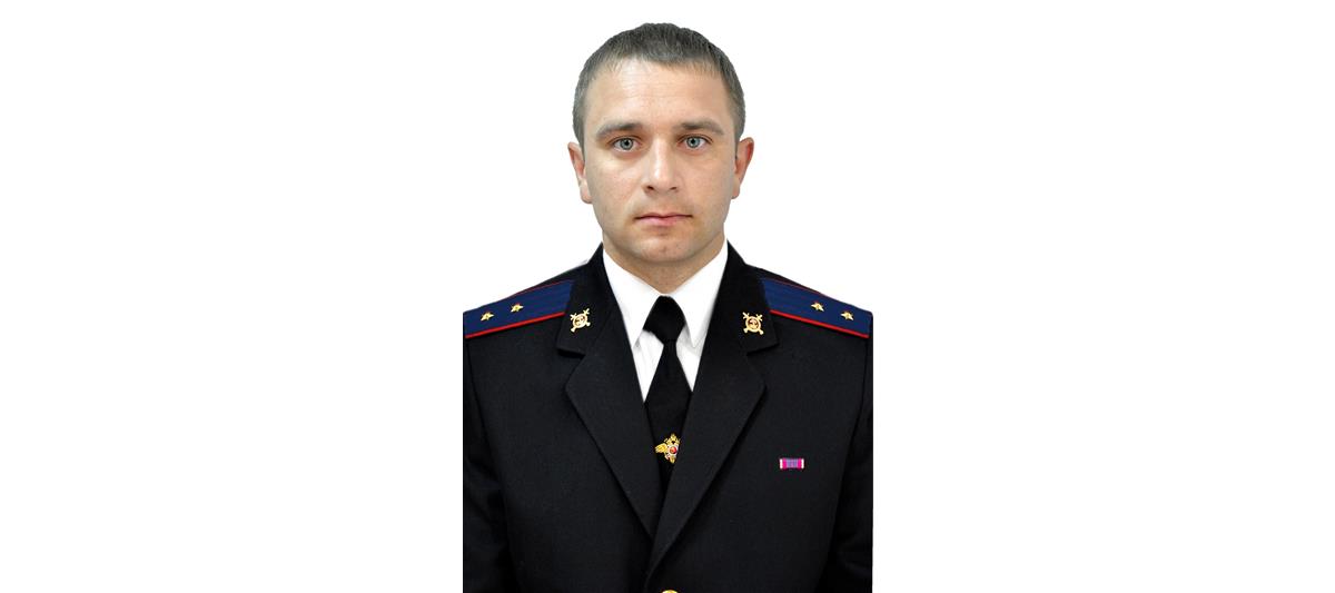 Сотрудник Росгвардии принял участие в тушении пожара в одном из сёл Курской области