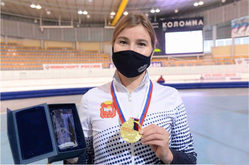 Военнослужащая Уральского округа Росгвардии стала чемпионкой России по конькобежному спорту