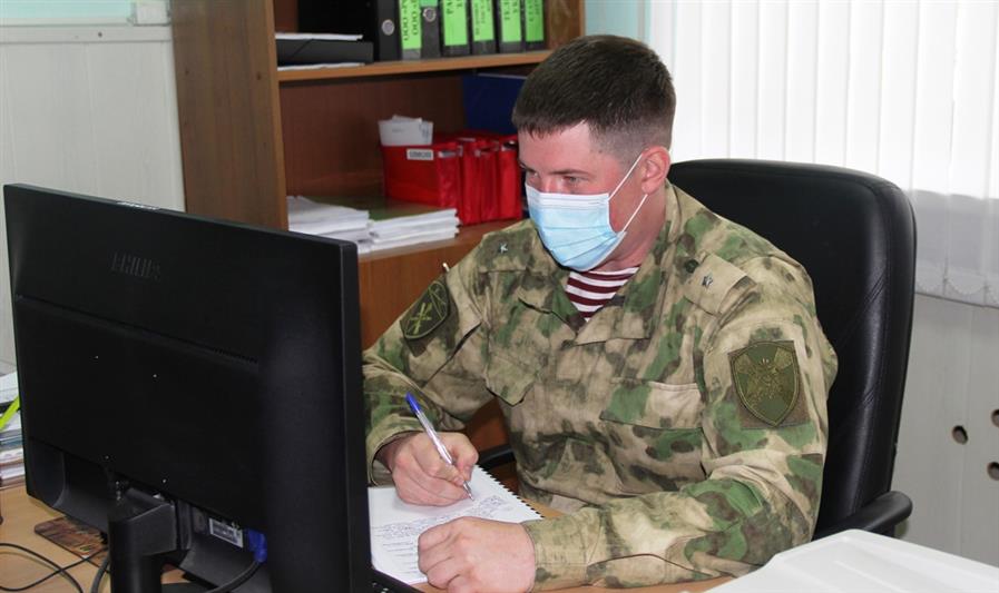 В Тюмени сотрудники Росгвардии  присоединились к социально значимому проекту «Берегите себя» 