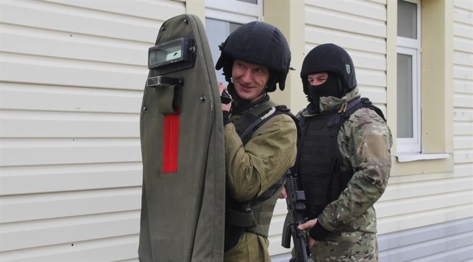 В Уральском округе состоялись мероприятия в рамках Дня создания СОБР  Росгвардии (видео)