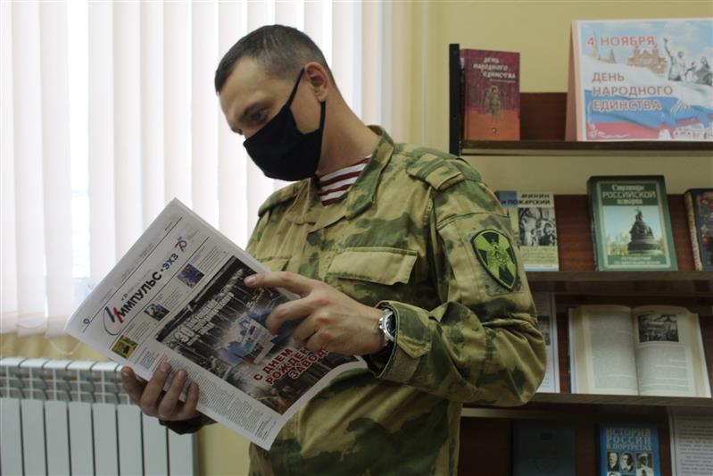 Военнослужащие Росгвардии Красноярского соединения отметили день образования охраняемого предприятия 