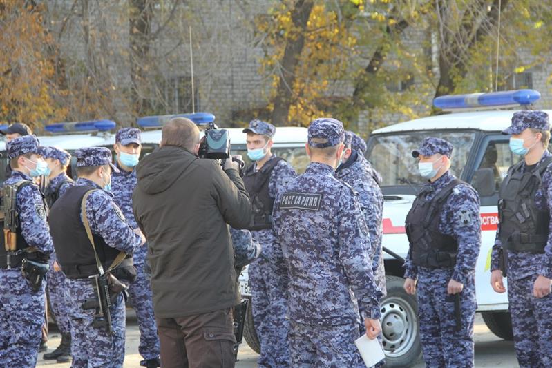Журналисты тюменского телеканала провели несколько дней с Росгвардией
