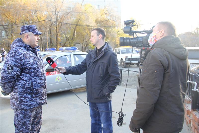 Журналисты тюменского телеканала провели несколько дней с Росгвардией