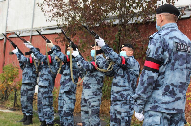 В Курске Росгвардия простилась с ветераном Великой Отечественной войны Михаилом Сидоровым
