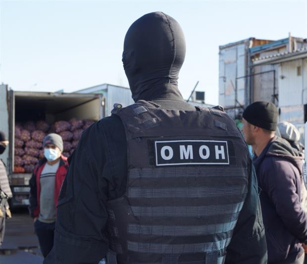 В областном центре Приангарья при участии сотрудников транспортного ОМОН Росгвардии проводятся профилактические рейды