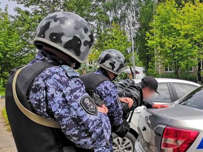 Нарядом вневедомственной охраны Росгвардии в Новоалтайске задержан мужчина, незаконно проникший на охраняемый объект