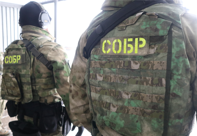 При участии СОБР «Булат» Росгвардии задержаны подозреваемые в разбойном нападении