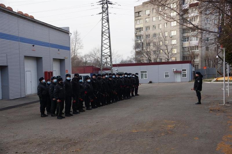 В Хабаровске росгвардейцы почтили память боевых товарищей, погибших при исполнении служебных обязанностей