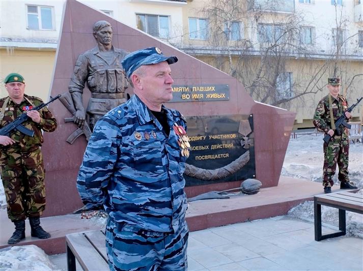Школе в Якутске присвоено имя экс-командира республиканского ОМОН