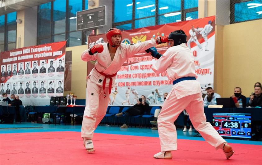 В Екатеринбурге прошёл чемпионат Урала по рукопашному бою памяти погибших сотрудников ОМОН