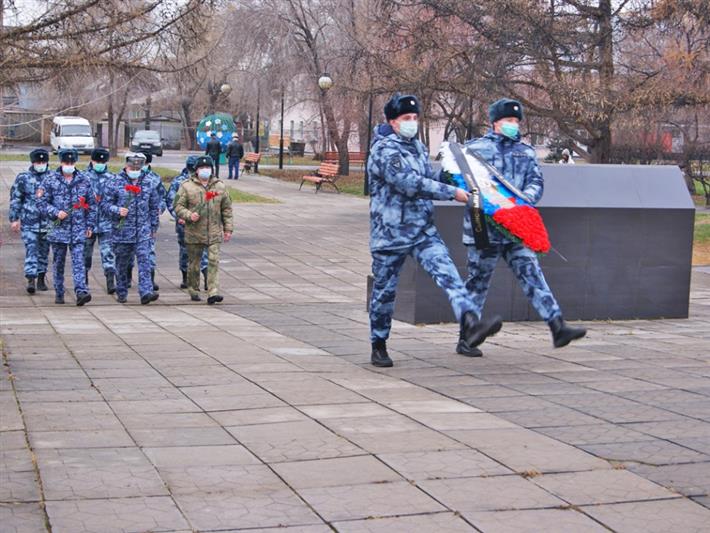Хакасские росгвардейцы отдали дань памяти землякам, погибшим при исполнении служебного долга  