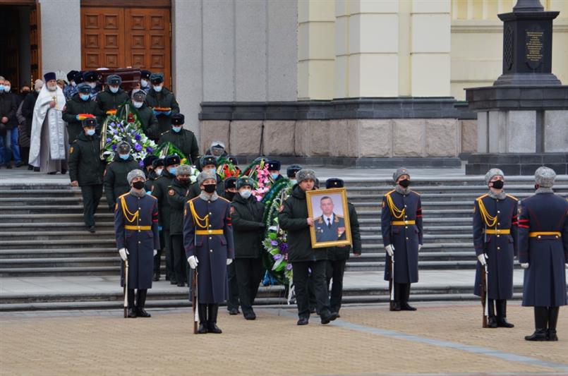 В Хабаровске простились с генерал-майором Эдуардом Владимировичем Русаковым 
