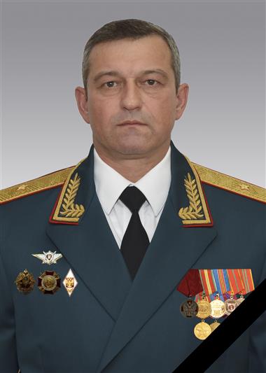 В Хабаровске скоропостижно скончался заместитель командующего Восточным округом ВНГ РФ генерал-майор Эдуард Русаков