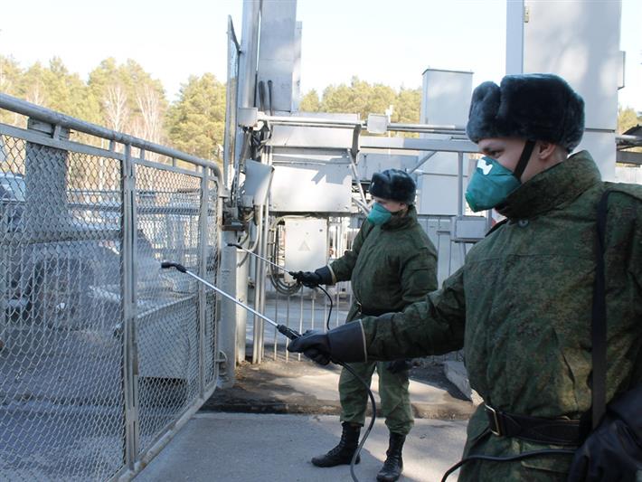 В Сибирском округе Росгвардии специалисты радиационной, химической и биологической защиты отмечают профессиональный праздник