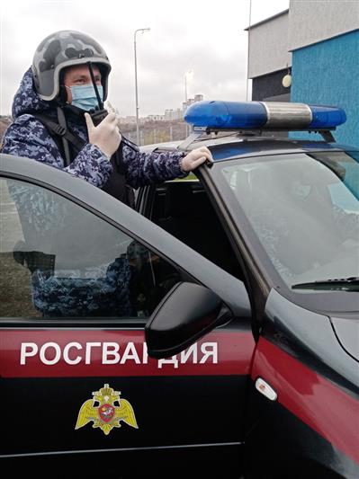 В Нижнем Новгороде сотрудники Росгвардии вернули родителям потерявшихся детей