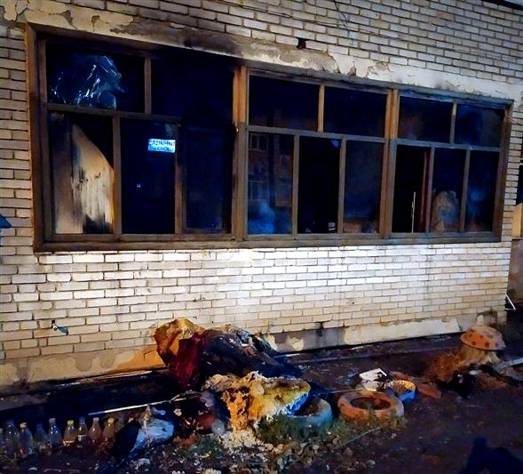 В Оренбуржье росгвардейцы спасли людей на пожаре