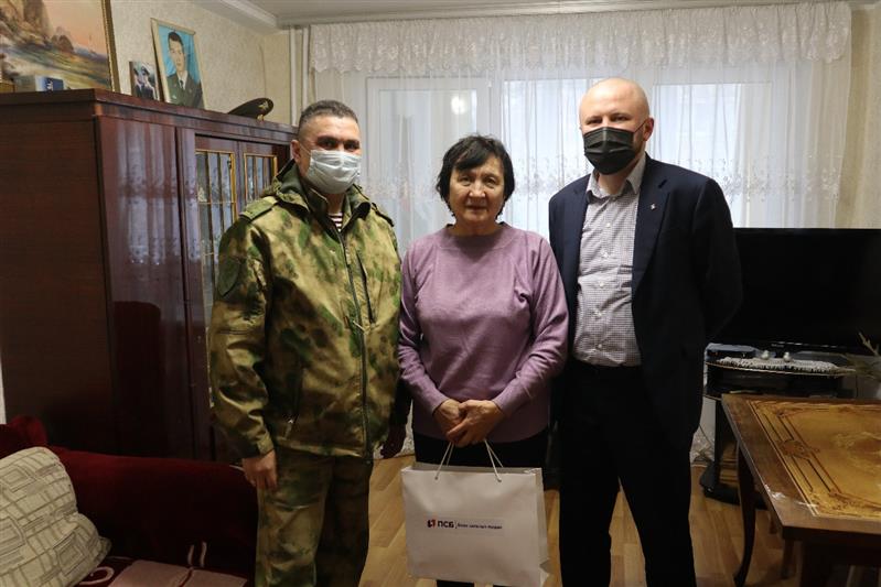 Военнослужащие Северо-Кавказского округа Росгвардии посетили  семьи погибших при исполнении служебных обязанностей воинов правопорядка