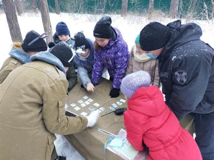 «Спецоперация «Новый год». В Тюмени для кадетов Росгвардии устроили сказочный квест (видео)