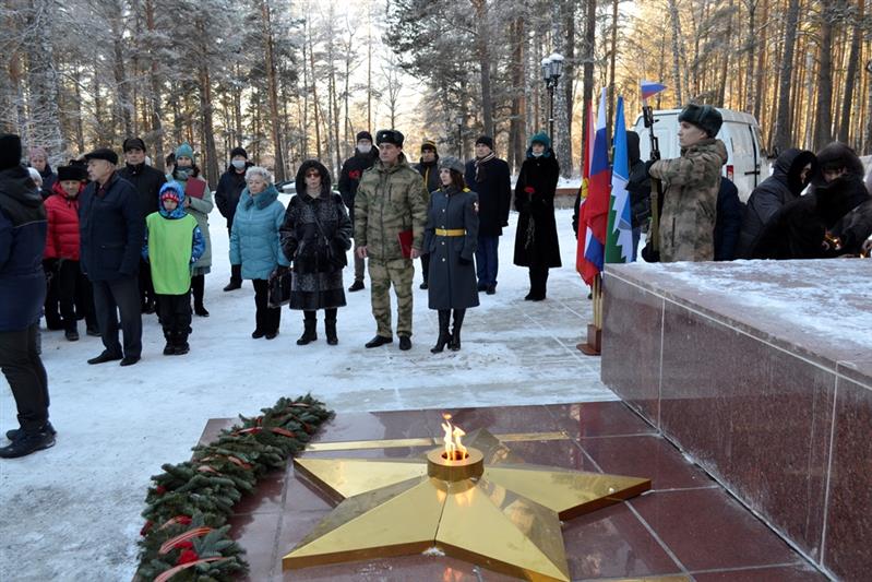 Военнослужащие Росгвардии приняли участие в открытии «Огня Памяти» в Челябинской области