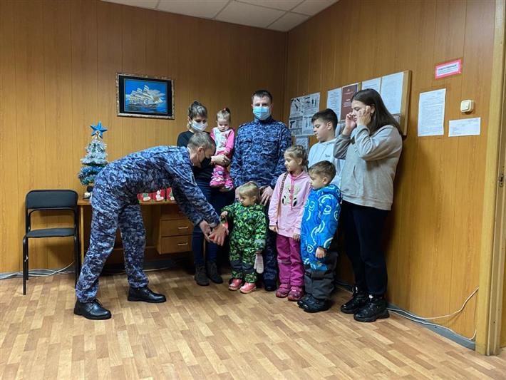 В Северо-Западном округе Росгвардии продолжаются предновогодние мероприятия