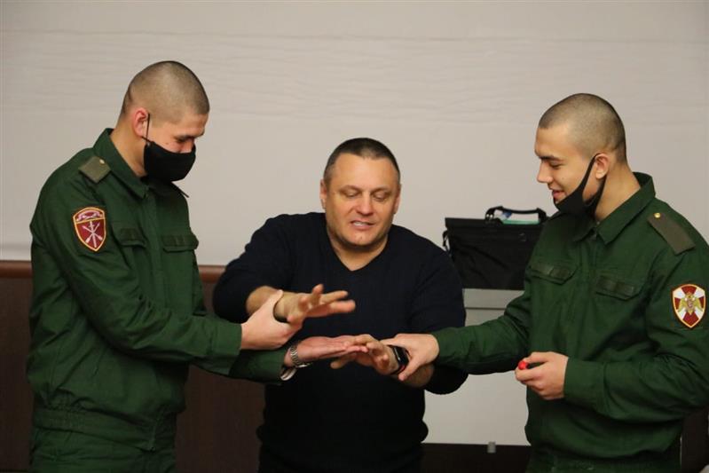 В софринской бригаде Росгвардии состоялись предновогодние праздничные мероприятия