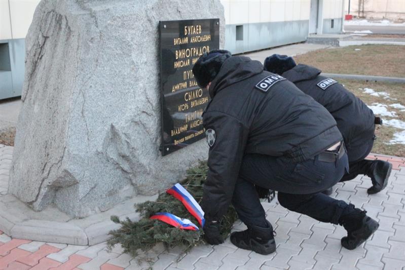 В Восточном округе Росгвардии состоялись памятные мероприятия, посвященные Дню Героев Отечества 